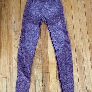 Purple butt defining gymshark leggings